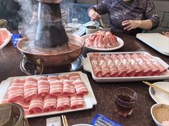 -楼外楼大刀肉传统火锅居(幸福街店)