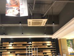 大堂-木屋烧烤(万德庄店)