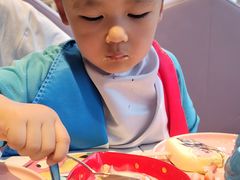 -水桶王国主题餐厅·聚会·生日派对·亲子活动·家庭套餐(亚龙湾希尔顿店)