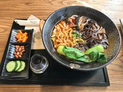 -俏湘私房菜(国贸店)