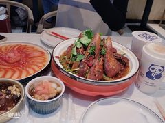 -辣小妮de川菜馆(红旗Mall店)