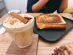-怪 kafe.