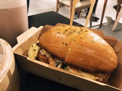 猪扒包-甘单茶事小馆(洋河店)