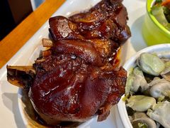 -66梧桐院·天平邻里汇(乌鲁木齐南路店)