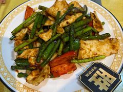 酱爆牛心顶-天宝食坊·啫啫煲大排档(西华路店)