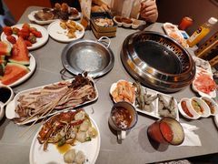 -黑金·寻焰自助百汇·烤肉·火锅(中街店)