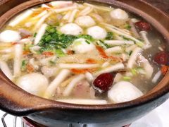 镇店肚包鸡打边炉-品大伍·食之道品伍味