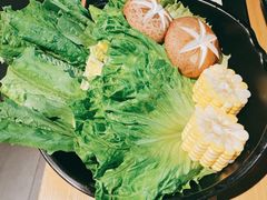 杂菜拼盘-顺德公广东猪肚鸡·煲仔饭(白石洲店)