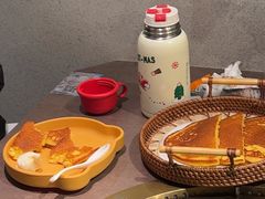 -锅飘飘·东北铁锅炖(雨花客厅店)