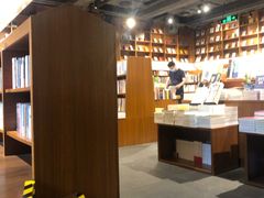 -阅·潮Readzone(珠海华发商都店)