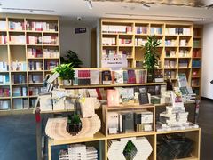 -新华书店(解放路店)