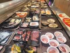 -尚品海鲜肥牛自助火锅(湖明店)