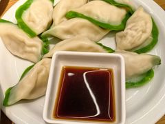 -关东小磨东北菜(上海长风大悦城店)