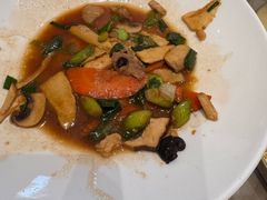 -新昌土菜馆(左于店)