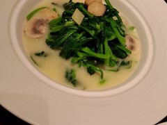 -俏江南(东方广场店)