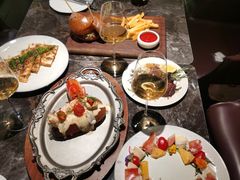 -LESCEDARS Brasserie Bistro香柏树