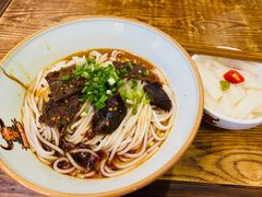 -刘聋子粉馆(张家界总店)