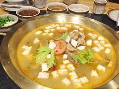 牛排锅-顶顶汤火牛排火锅·经典铜锅涮肉