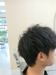 -首脑美发沙龙