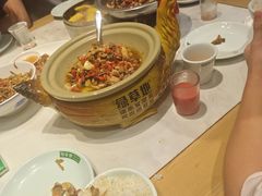 -绿草地·湘菜(酃湖师院店)