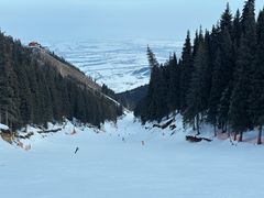 -丝绸之路山地度假区滑雪场