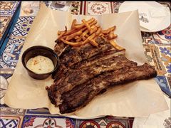 -LESCEDARS Brasserie Bistro香柏树