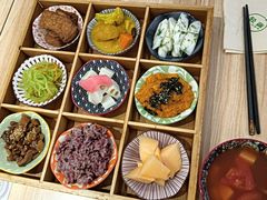 -轻蔬不用等·素食(江苏路店)