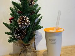 -CoCo都可(银泰店)