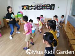 -MuaKids Garden