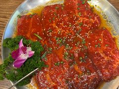 -明洞阿姨·韩式酱蟹烤肉·创意料理(三元桥店)