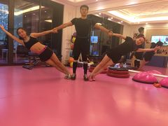 -思迈威健身(积玉桥万达店)