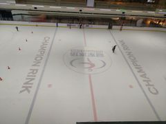 -冠军冰场CHAMPION RINK(凯德广场店)