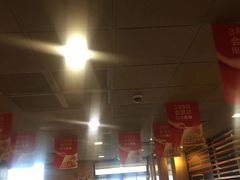-麦当劳(南京路2店)