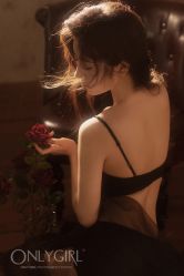 点击看大图 -onlygirl摄影美学馆高端定制(江滩店)