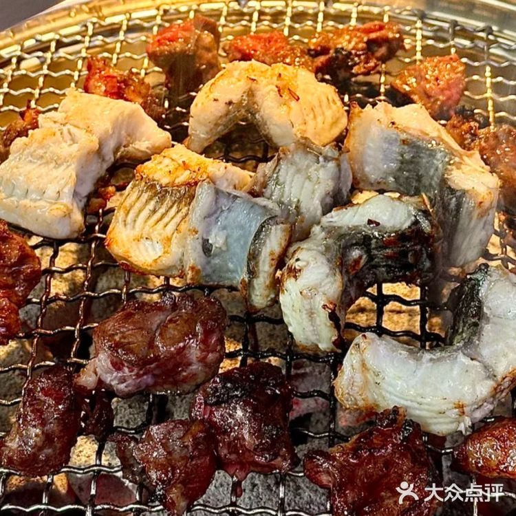 南方小土豆勇闯东北之西塔美食街吃什么