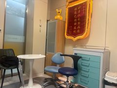 -上海仁爱医院口腔科 · 种植