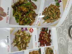 -强记湛江鸡饭店·二十七年老字号(拱北店)