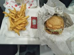 -The Habit Burger Grill 哈比特汉堡(爱琴海店)