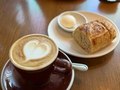 -ROAST coffee & eatery