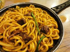 黑椒炒乌冬面-锅儿挑面馆