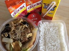 -峰味香.酱香米线.黄焖鸡(定西路店)