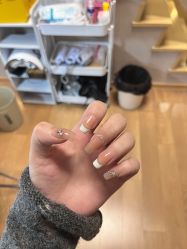 -UGIRL有个美甲