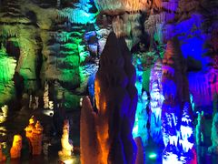 -泰安地下龙宫景区