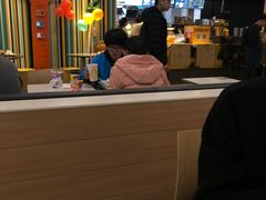 -麦当劳(新世纪环球中心店)