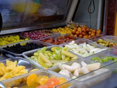 自助取餐区-老炳·七丛松甘草水果