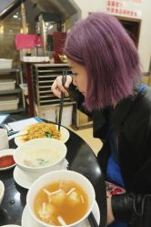 点击看大图 -八佰伴8008星级形象店