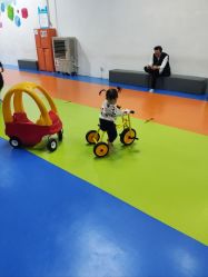 -蹦贝运动中心·蹦床·攀岩·闯关(龙岗店)