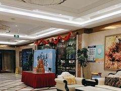 -沪华海鲜大酒楼(南汇店)