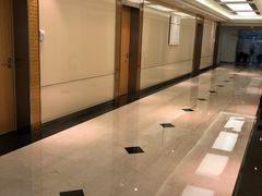 -新虹桥中心大厦