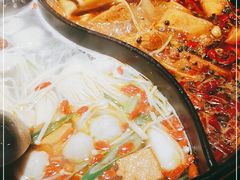 -肖卫峰灌县老妈砂锅串串(华天广场店)